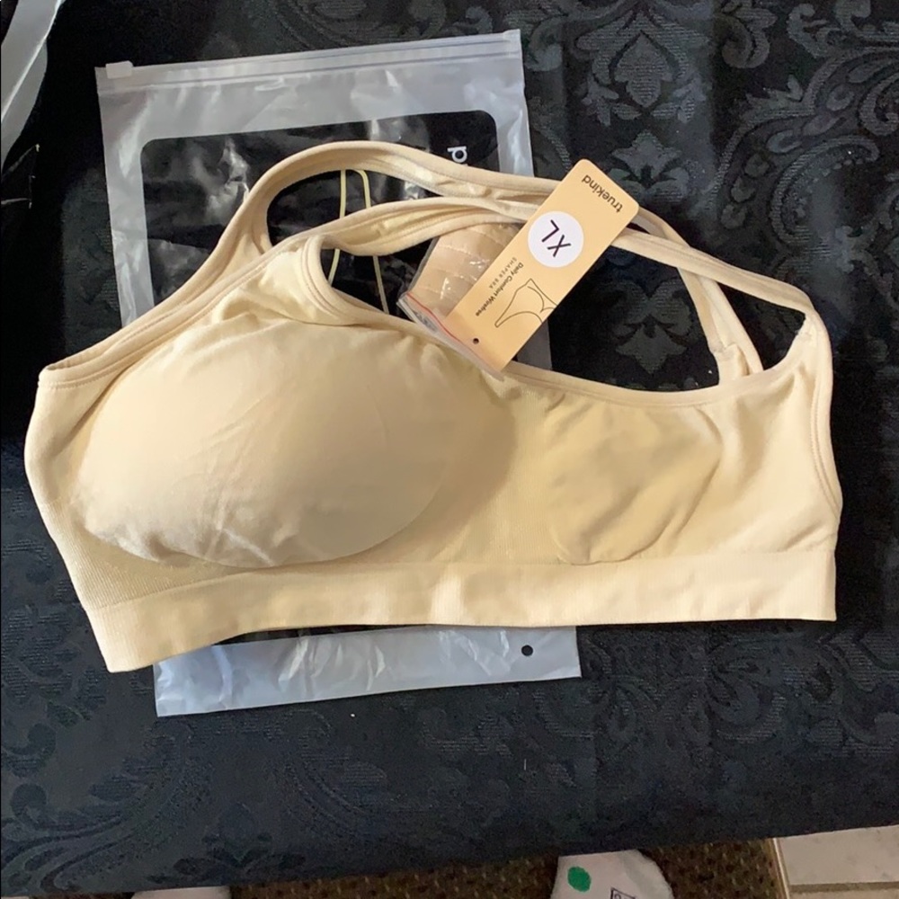 NWT wire free comfort bra - Picture 5 of 8